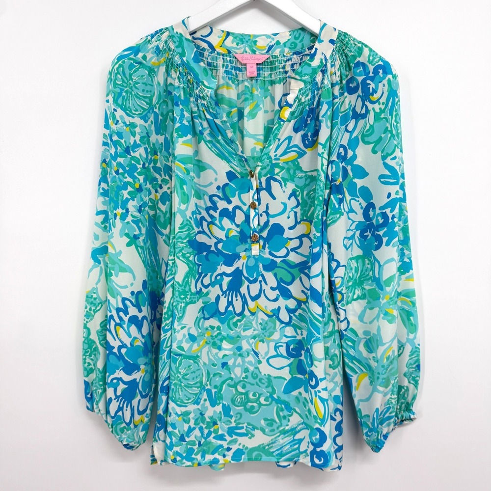 Lilly Pulitzer Top Shirt Blouse Medium 100% Silk Tropical Coastal Preppy Resort